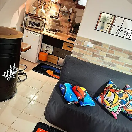 Small, Rustic, Apartament