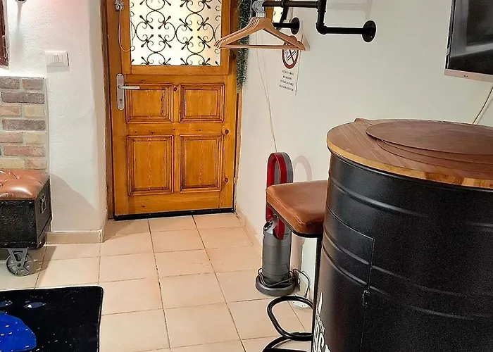 Apartment Small, Rustic, Sanremo