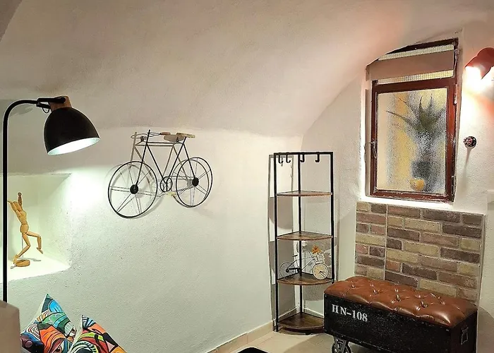 Apartment Small, Rustic,